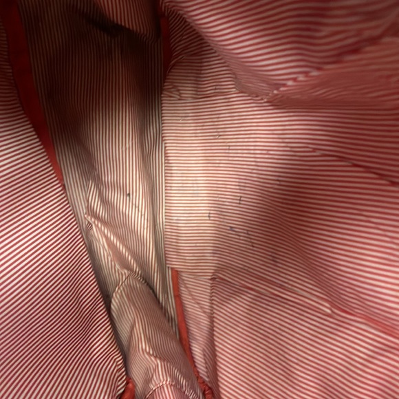 Herschel Backpack Gray (some pen marks on the inside ) - Picture 4 of 6